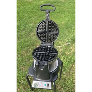 Waring Pro Professional Belgian Waffle Maker WMK200